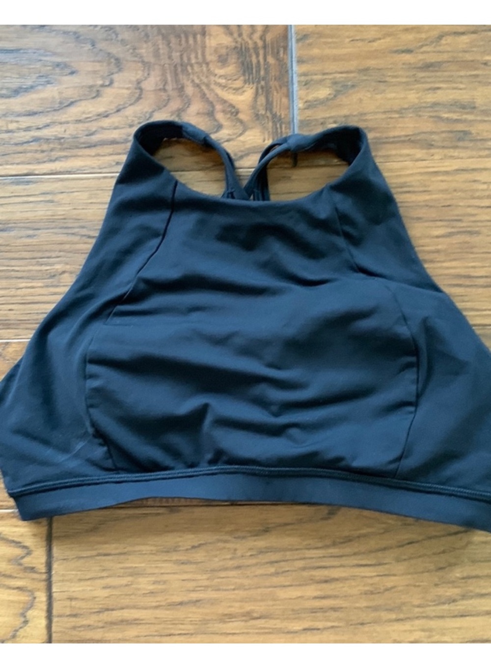 Lululemon high neck sports bra